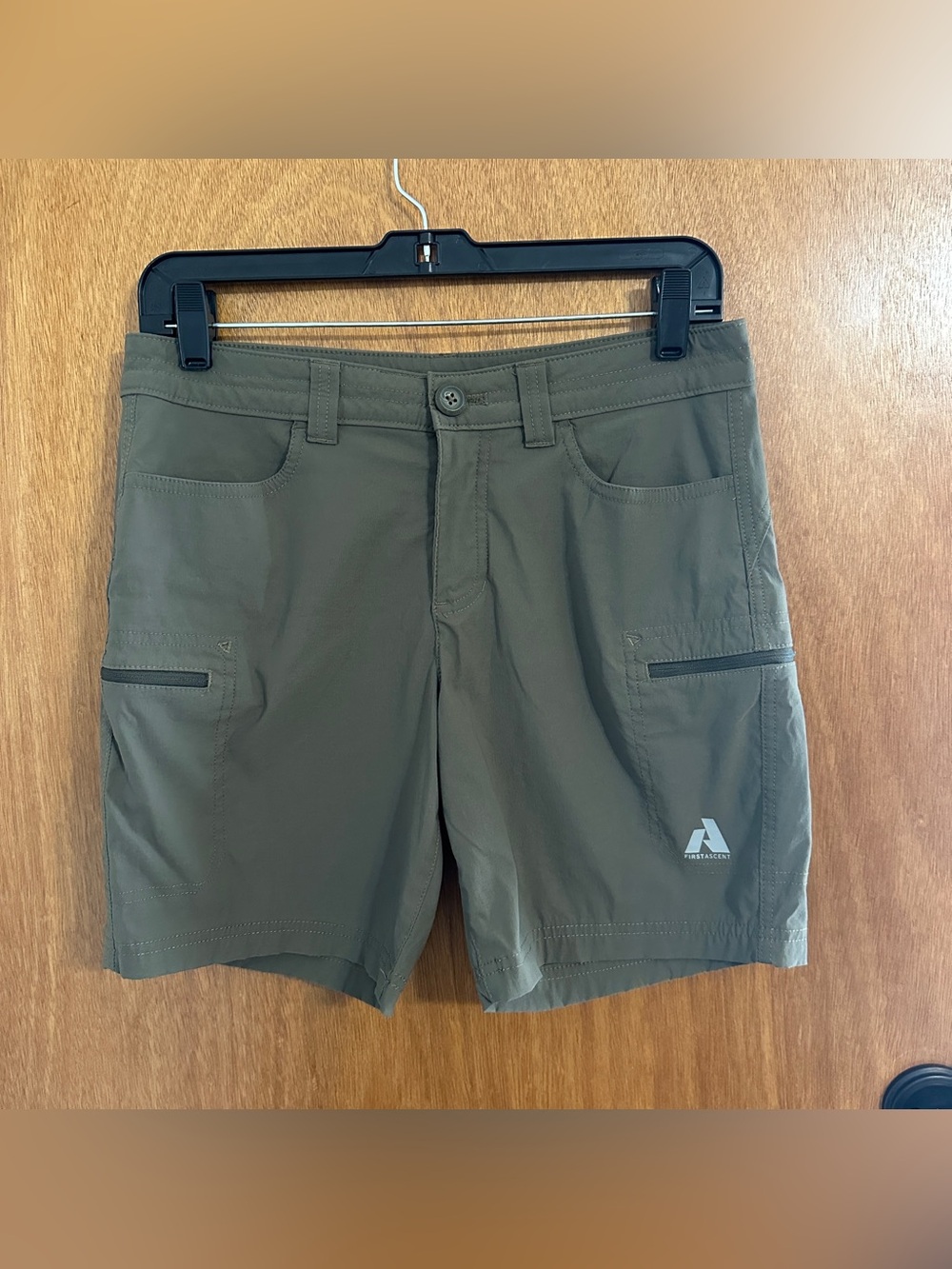 Eddie Bauer Olive Green Active Cargo Shorts